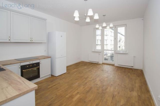 Mieszkanie 3-pokojowe Kraków Stare Miasto, ul. św. Maksymiliana Marii Kolbego. Zdjęcie 1