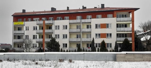 Mieszkanie 3-pokojowe Suchedniów, os. marsz. Józefa Piłsudskiego. Zdjęcie 1