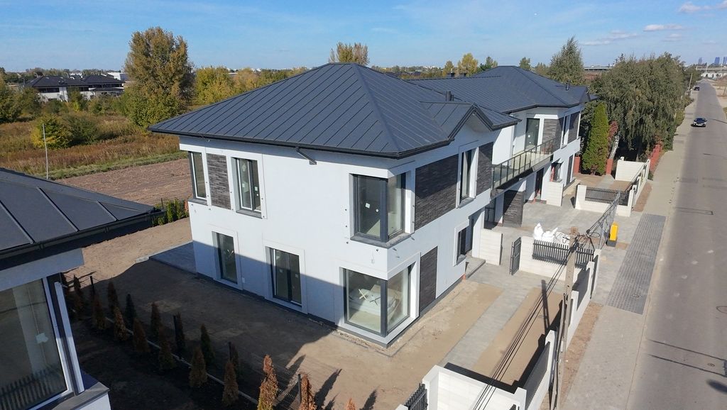 bliźniak, 6 pokoi Opacz Mała. Zdjęcie 24