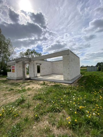 dom wolnostojący, 4 pokoje Ochodza, ul. Topolowa. Zdjęcie 1