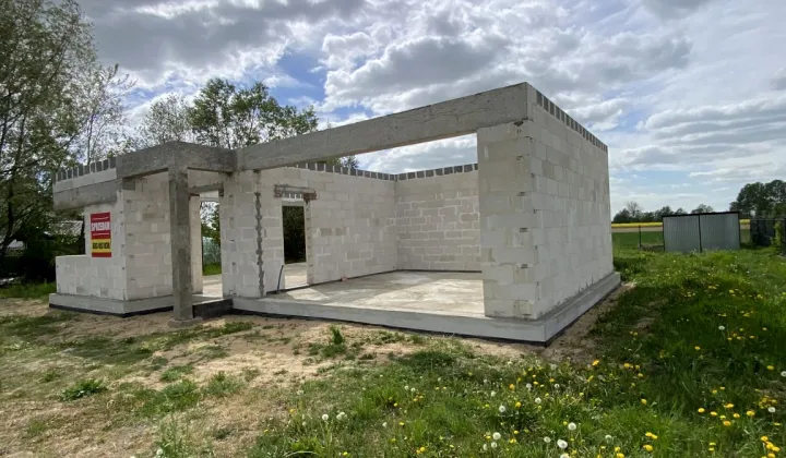 dom wolnostojący, 4 pokoje Ochodza, ul. Topolowa