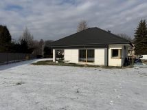 dom wolnostojący, 4 pokoje Bielsko-Biała Hałcnów, ul. Taternicza. Zdjęcie 1