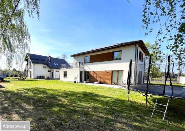 dom wolnostojący, 5 pokoi Długa Szlachecka, ul. Henryka Dąbrowskiego. Zdjęcie 1