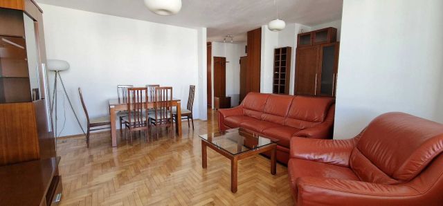 Mieszkanie 3-pokojowe Warszawa Praga-Południe, al. Stanów Zjednoczonych. Zdjęcie 1