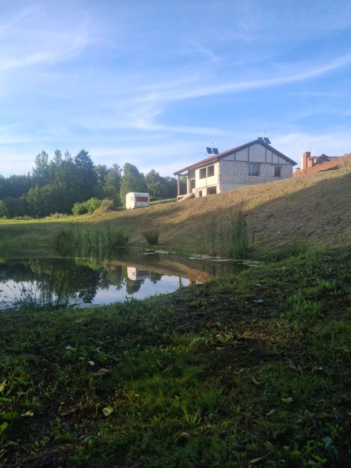 dom wolnostojący, 8 pokoi Płytnica