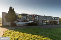 Lokal Gorlice, ul. Biecka. Zdjęcie 3