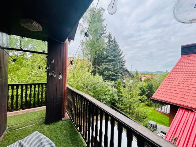 dom wolnostojący, 7 pokoi Jelenia Góra, ul. Adama Mickiewicza. Zdjęcie 19