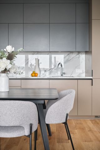 Mieszkanie 4-pokojowe Wrocław Śródmieście, ul. gen. Władysława Sikorskiego. Zdjęcie 4