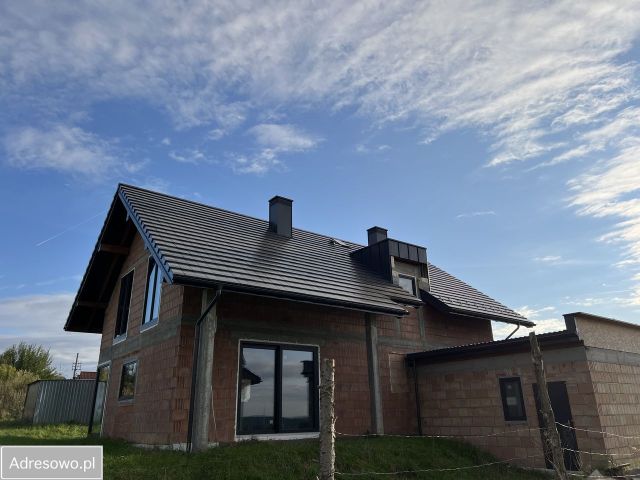 dom wolnostojący, 4 pokoje Kraków Dębniki, ul. Leona Petrażyckiego. Zdjęcie 1