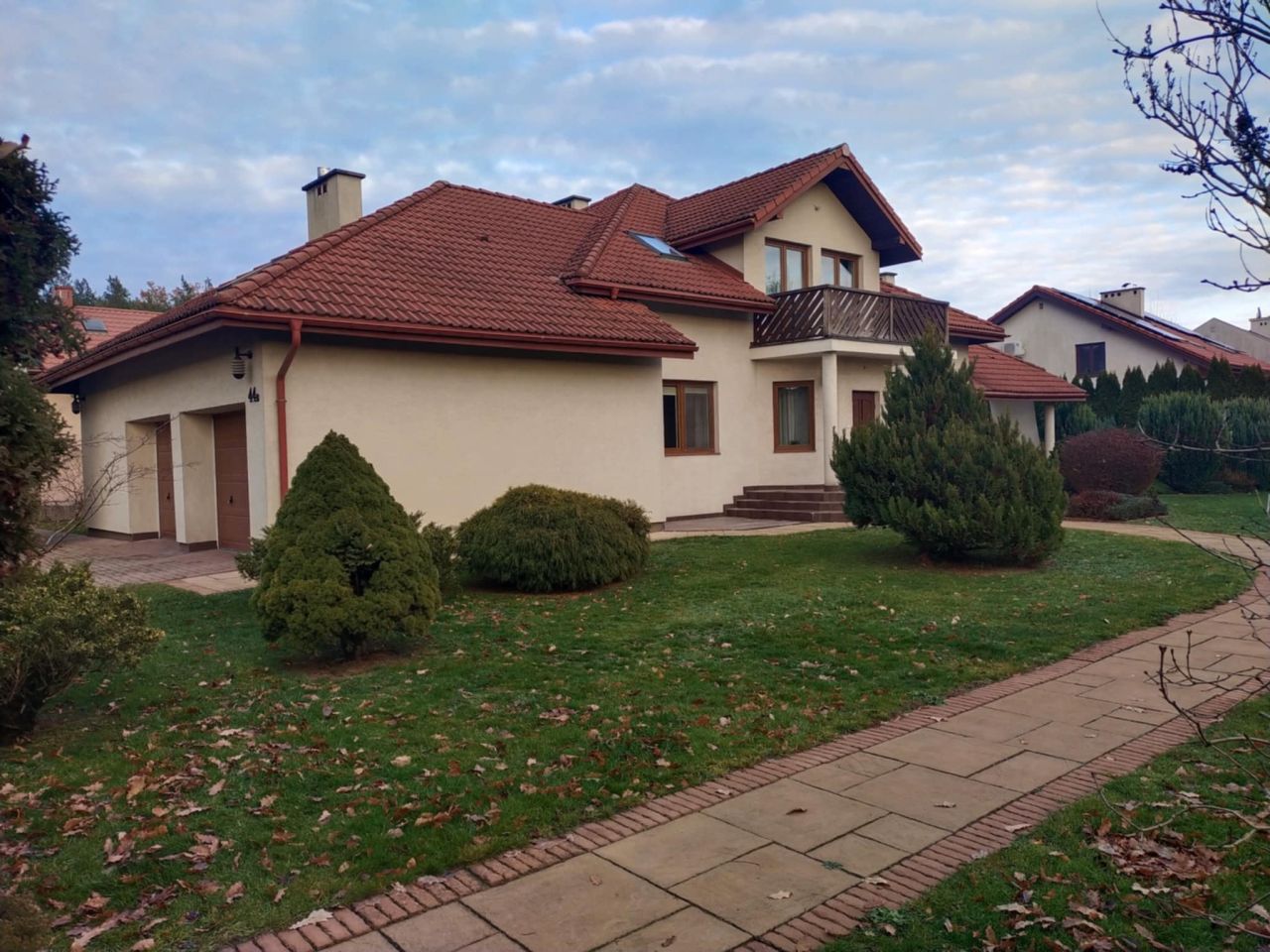 dom wolnostojący, 6 pokoi Mielec Smoczka, ul. Królowej Jadwigi. Zdjęcie 2