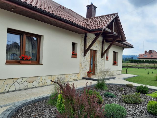 dom wolnostojący, 4 pokoje Wieliczka, ul. Włodzimierza Tetmajera. Zdjęcie 2