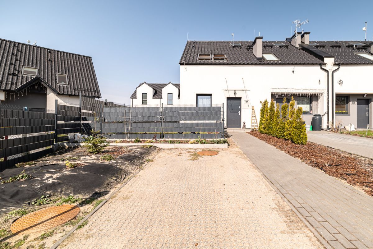 dom szeregowy, 3 pokoje Pępowo, ul. Witolda Gombrowicza. Zdjęcie 18