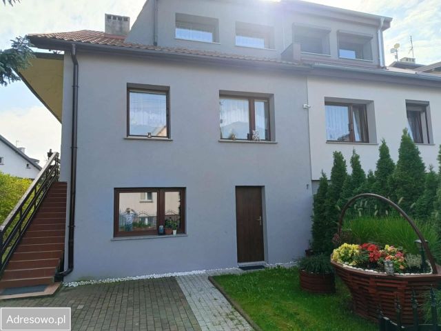 bliźniak, 7 pokoi Wrocław Krzyki, ul. Słoneczna. Zdjęcie 1