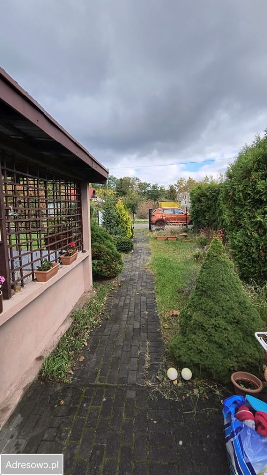 Działka rod Poraj. Zdjęcie 9