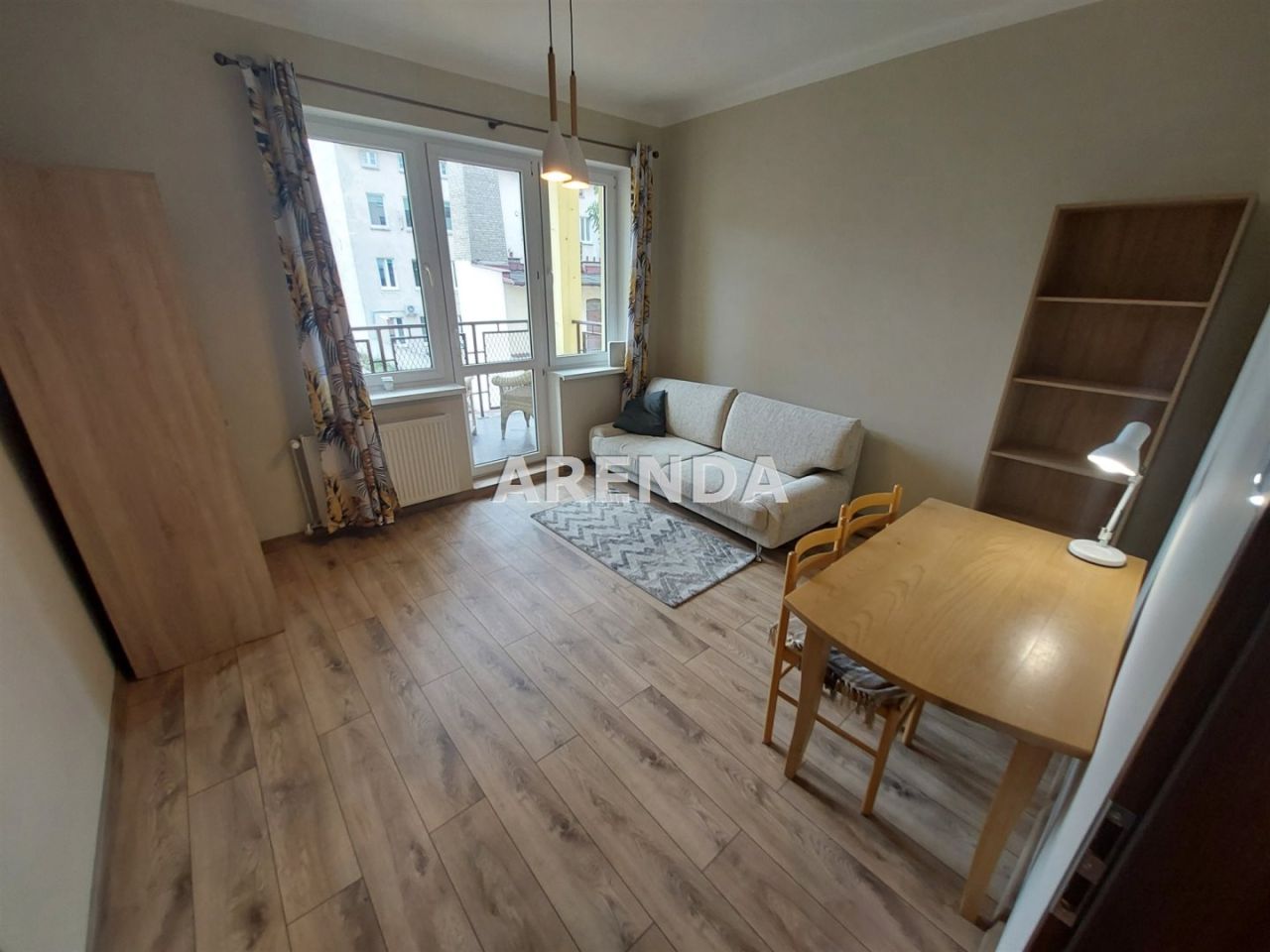 Mieszkanie 3-pokojowe Bydgoszcz Śródmieście. Zdjęcie 2