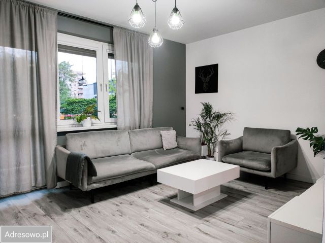 Mieszkanie 3-pokojowe Toruń Koniuchy, szosa Chełmińska. Zdjęcie 1