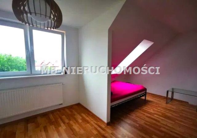 dom wolnostojący, 5 pokoi Ostrzeszewo. Zdjęcie 8