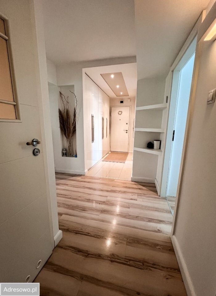 Mieszkanie 3-pokojowe Warszawa Służew, ul. Podbipięty. Zdjęcie 2