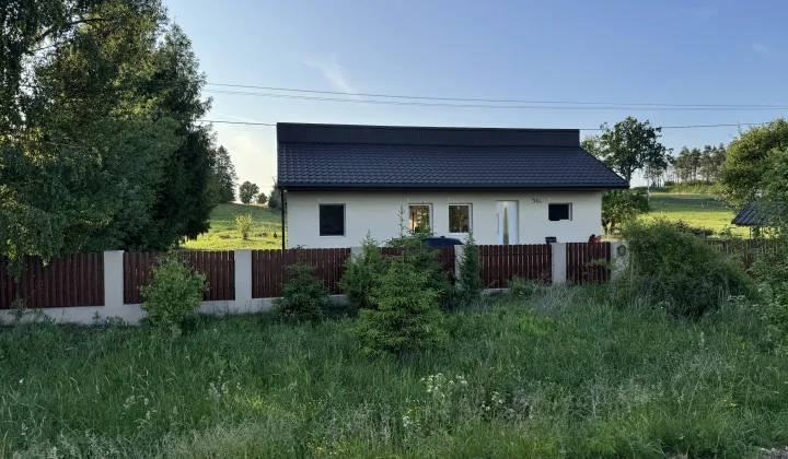 dom wolnostojący, 3 pokoje Kopczany