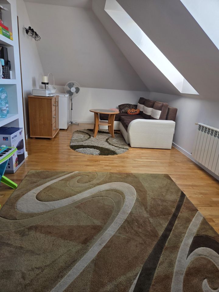 dom wolnostojący, 5 pokoi Modła. Zdjęcie 10
