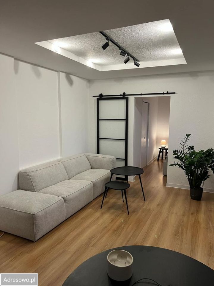 Mieszkanie 2-pokojowe Kraków Nowa Huta, os. Centrum D. Zdjęcie 1