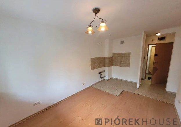 Mieszkanie 2-pokojowe Warszawa Śródmieście, ul. św. Franciszka Salezego. Zdjęcie 2