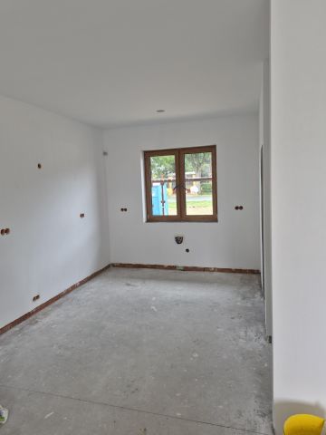 dom wolnostojący, 4 pokoje Gorzuchowo, ul. Makowa. Zdjęcie 4