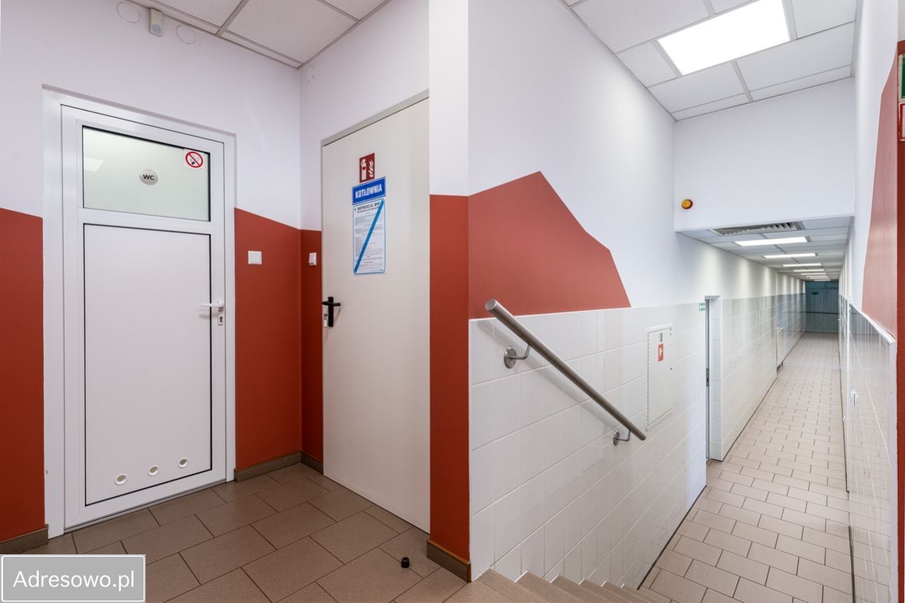 Hala/magazyn Targowisko. Zdjęcie 16