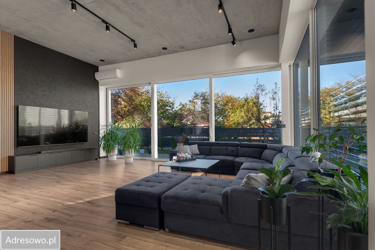 dom wolnostojący, 5 pokoi Tarnowskie Góry