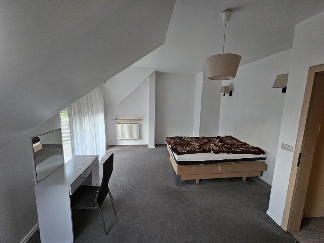 dom wolnostojący, 5 pokoi Brenno, ul. Leszczyńska. Zdjęcie 11