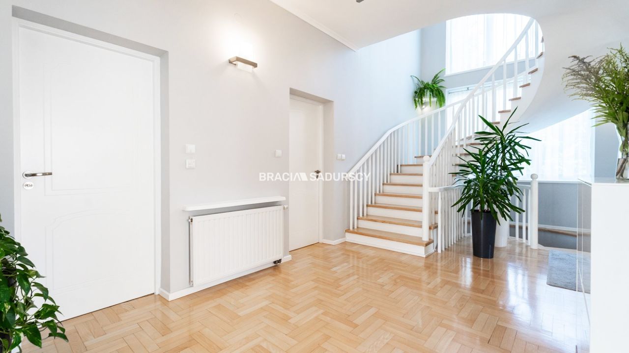 dom wolnostojący, 12 pokoi Wieliczka, ul. Jana Kochanowskiego. Zdjęcie 24