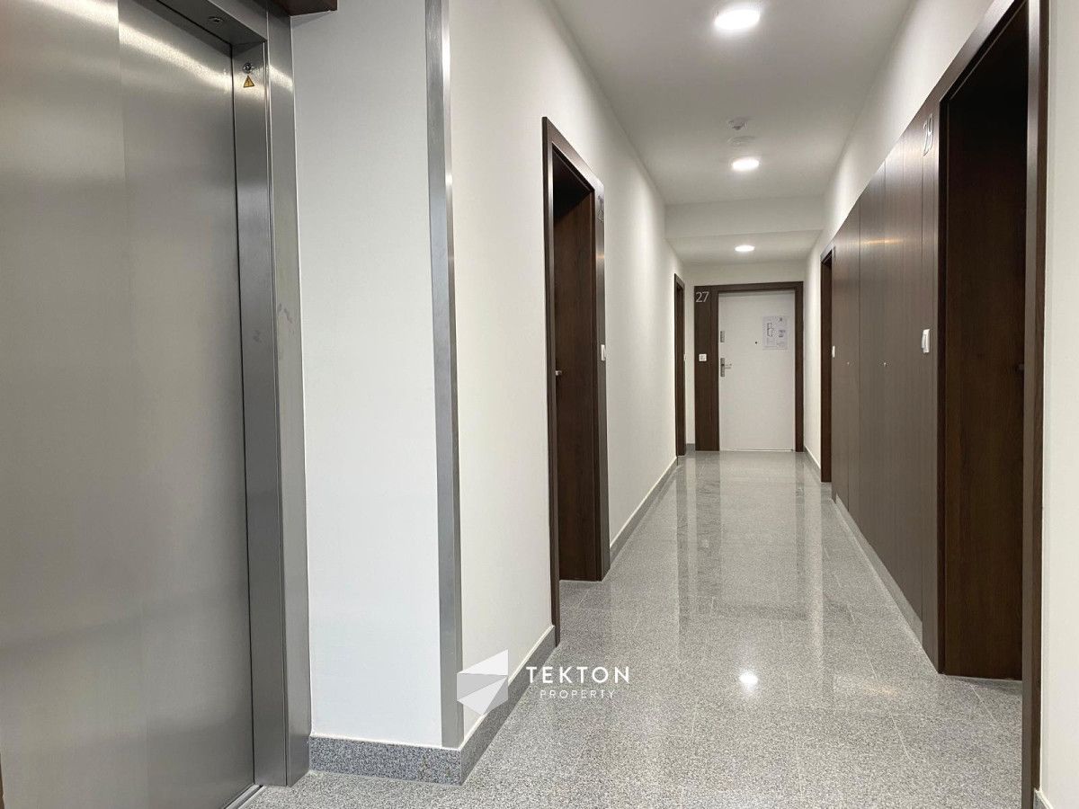 Mieszkanie 3-pokojowe Poznań Centrum, ul. Garbary. Zdjęcie 9