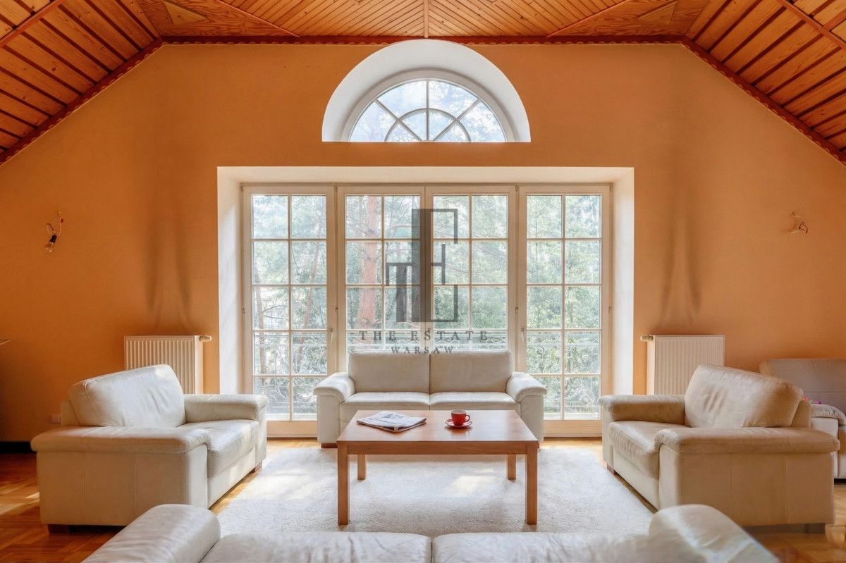 dom wolnostojący, 9 pokoi Pruszków. Zdjęcie 2