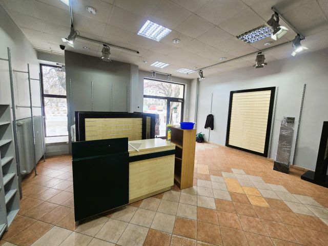 Lokal Ostrowiec Świętokrzyski Centrum, ul. Rynek. Zdjęcie 4
