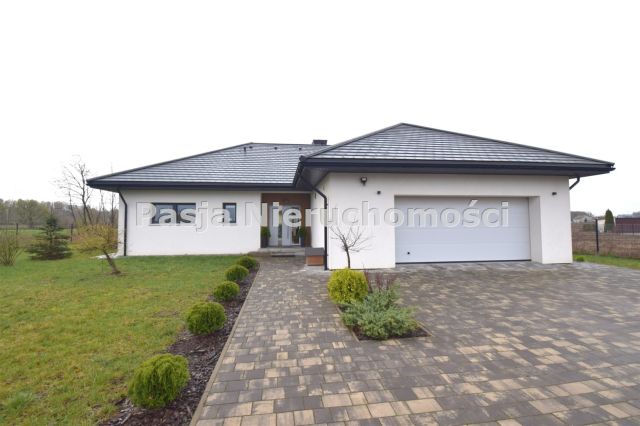 dom wolnostojący, 4 pokoje Brudzeń Duży, ul. Łączna. Zdjęcie 1
