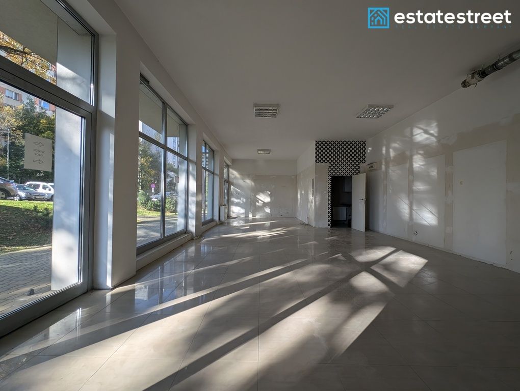 Lokal Kraków Bonarka, ul. Walerego Sławka. Zdjęcie 5