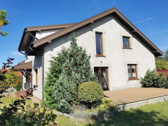 dom wolnostojący, 8 pokoi Witaszyce, ul. Szkolna. Zdjęcie 3