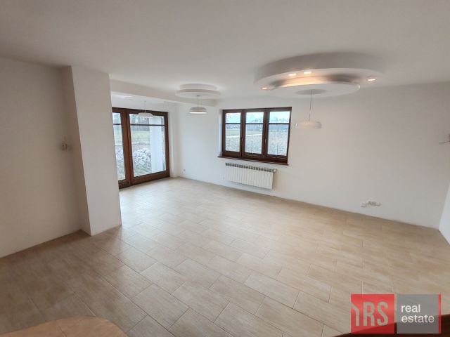 dom wolnostojący, 5 pokoi Budy Słodkowskie. Zdjęcie 13