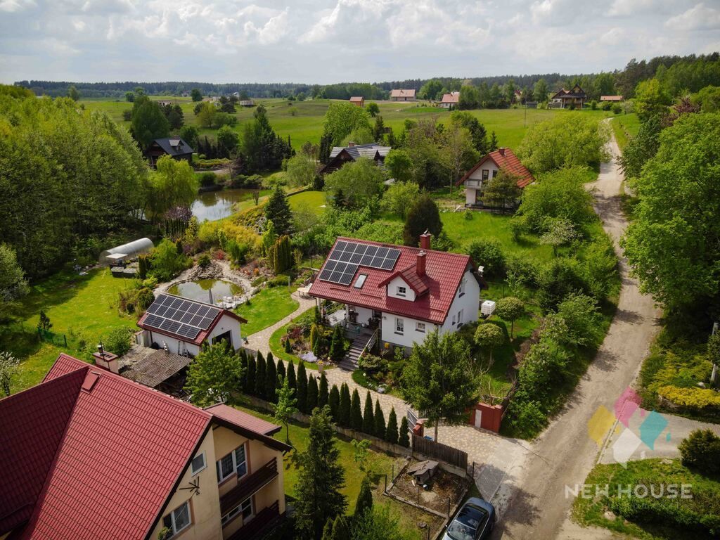 dom wolnostojący, 4 pokoje Borowe. Zdjęcie 1