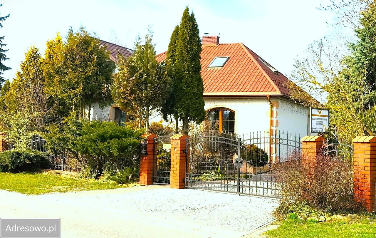 dom wolnostojący, 5 pokoi Strachosław. Zdjęcie 1