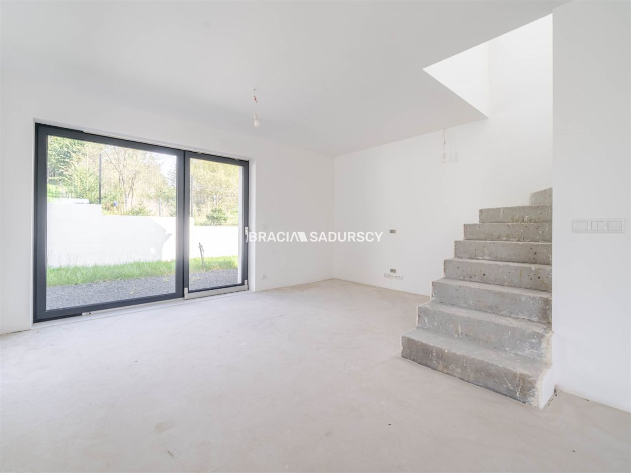 dom wolnostojący, 4 pokoje Koźmice Małe. Zdjęcie 6