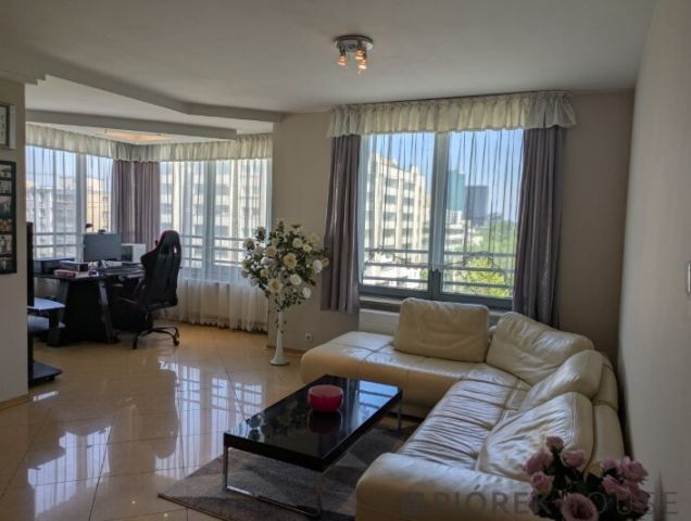 Mieszkanie 4-pokojowe Warszawa Wola, al. Jana Pawła II. Zdjęcie 1