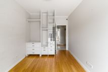 Mieszkanie 3-pokojowe Warszawa Praga-Południe, ul. Międzynarodowa. Zdjęcie 4