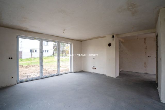 bliźniak, 6 pokoi Koźmice Wielkie. Zdjęcie 7