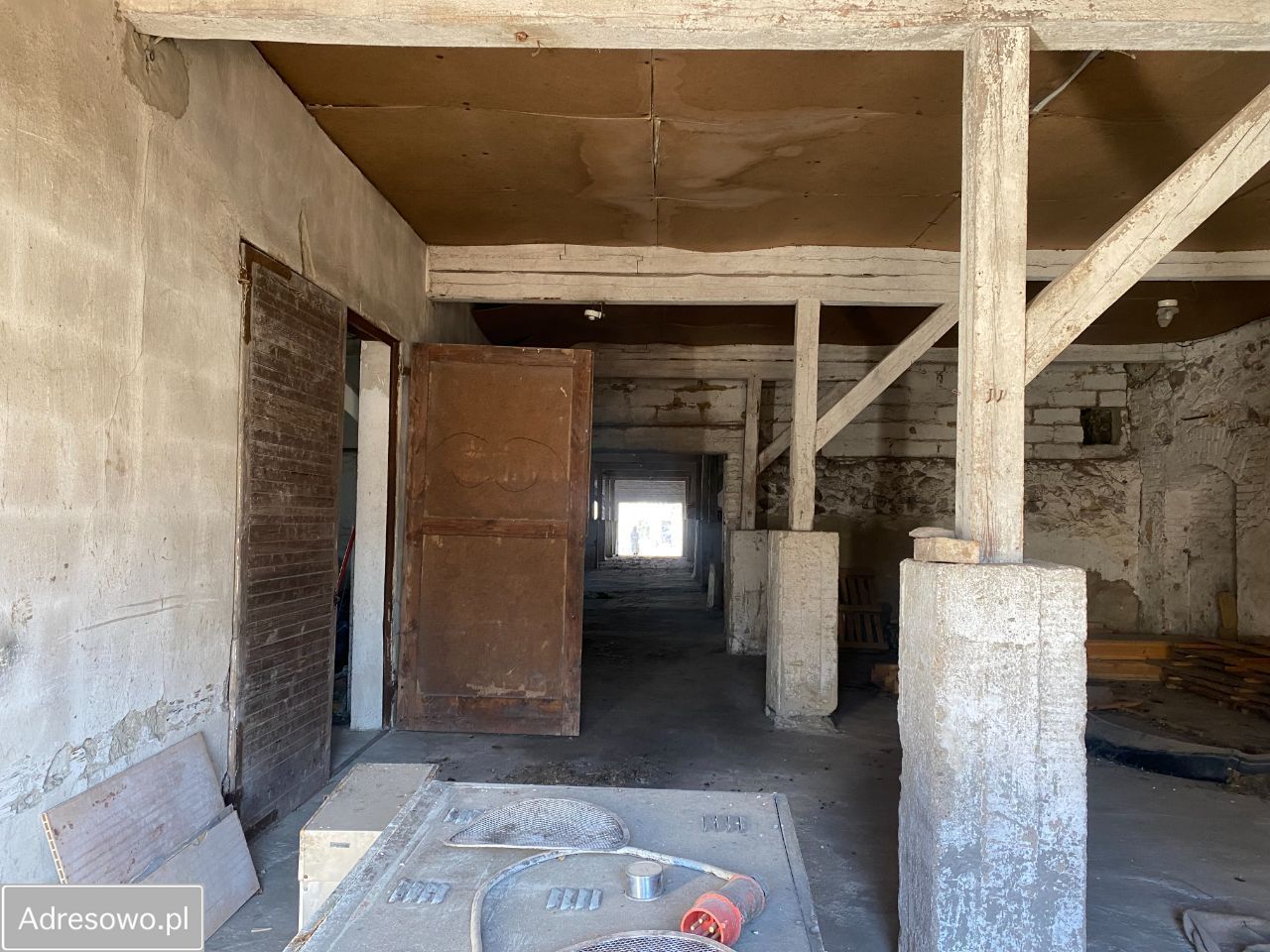 Hala/magazyn Kowalewice Włościańskie. Zdjęcie 15