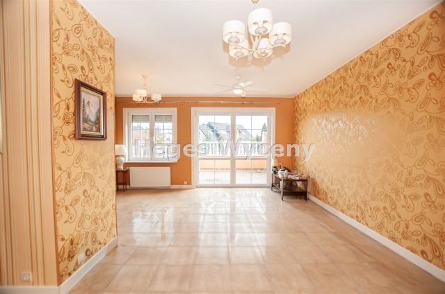 dom, 4 pokoje Prostynia. Zdjęcie 1