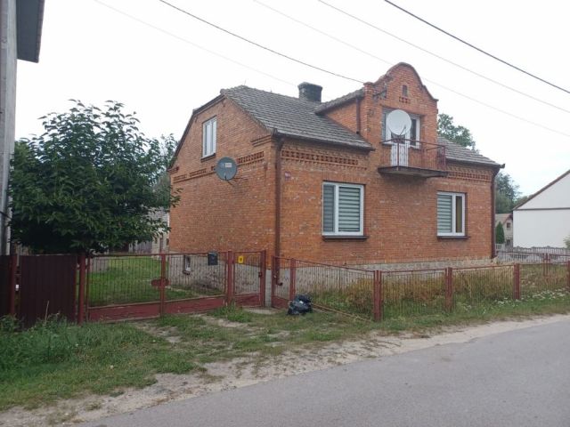 dom wolnostojący, 3 pokoje Wiązownica Duża. Zdjęcie 1