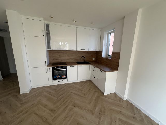 Mieszkanie 3-pokojowe Bogatynia, ul. Jana Zamoyskiego. Zdjęcie 1