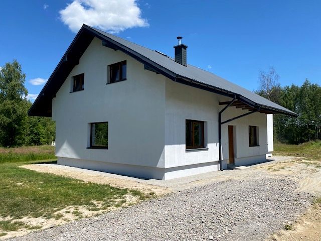 dom wolnostojący, 6 pokoi Krzywa