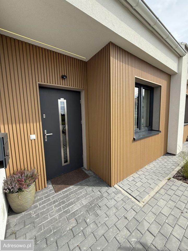 dom szeregowy, 5 pokoi Pogroszew